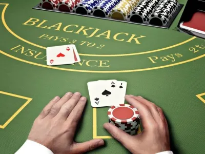 Por qué el blackjack mantiene su vigencia entre los juegos de mesa