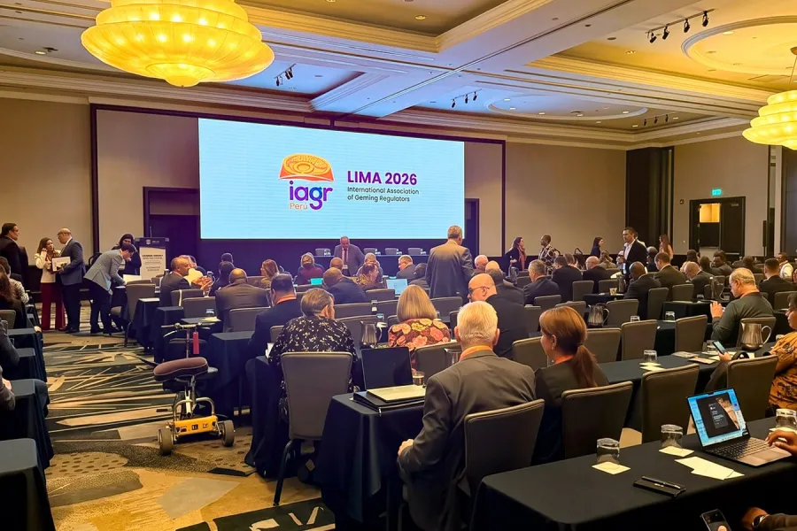 Presentación de IAGR sobre una iniciativa internacional para concienciar sobre los riesgos del juego online sin licencia